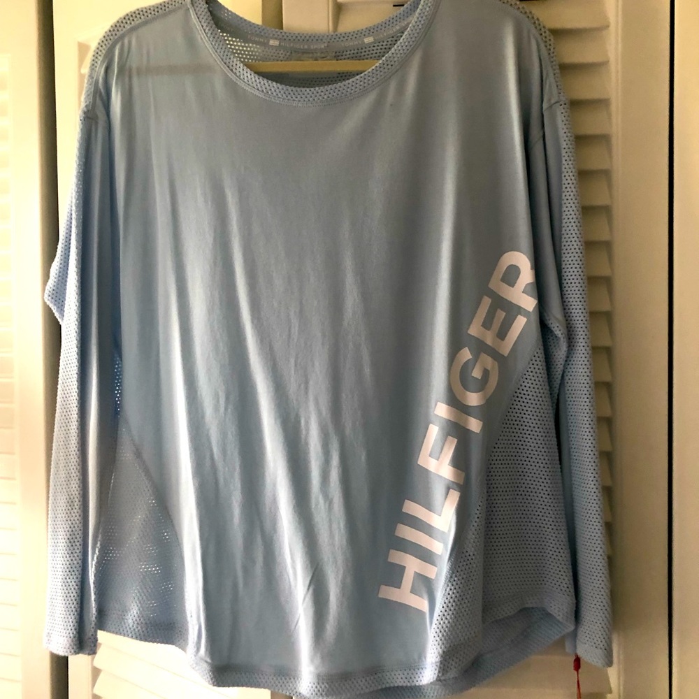 Tommy Hilfiger sport NWT sz med light blue